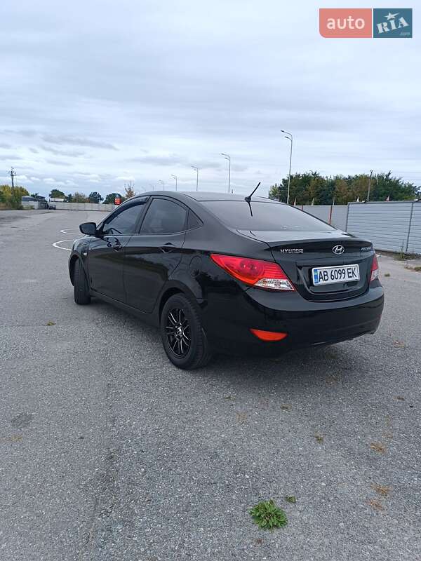 Седан Hyundai Accent 2013 в Виннице фото 14 Седан Hyundai Accent 2013 в Виннице