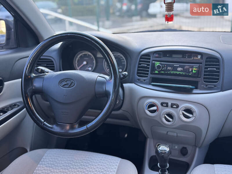 Седан Hyundai Accent 2008 в Одессе