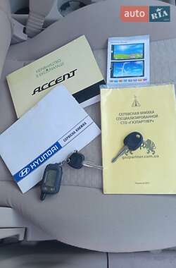 Седан Hyundai Accent 2010 в 