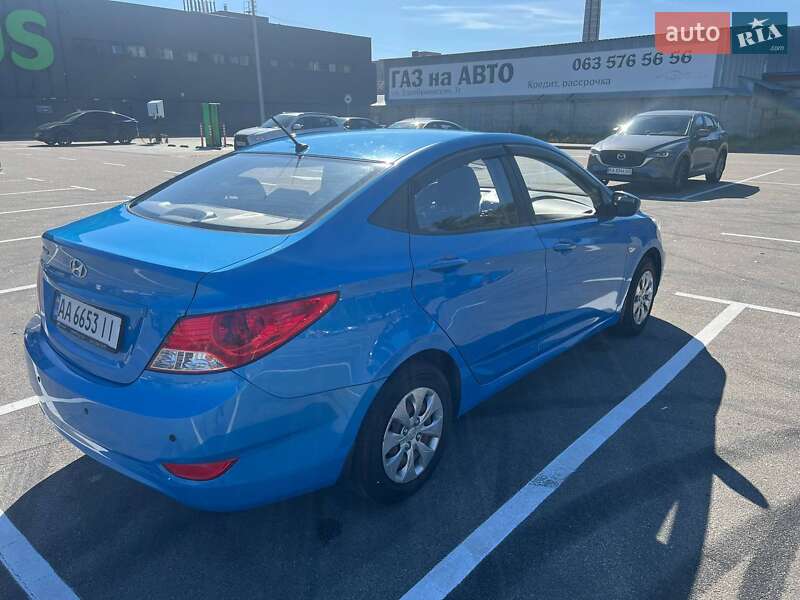 Седан Hyundai Accent 2018 в Киеве