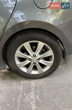 Седан Hyundai Accent 2012 в 