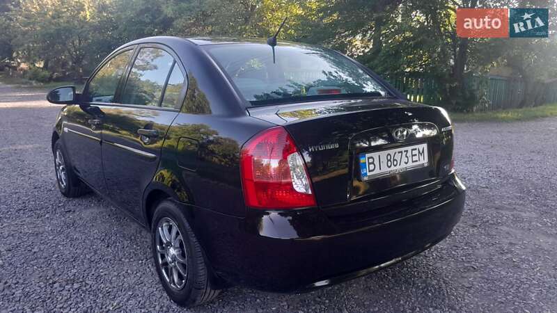 Седан Hyundai Accent 2008 в Миргороде