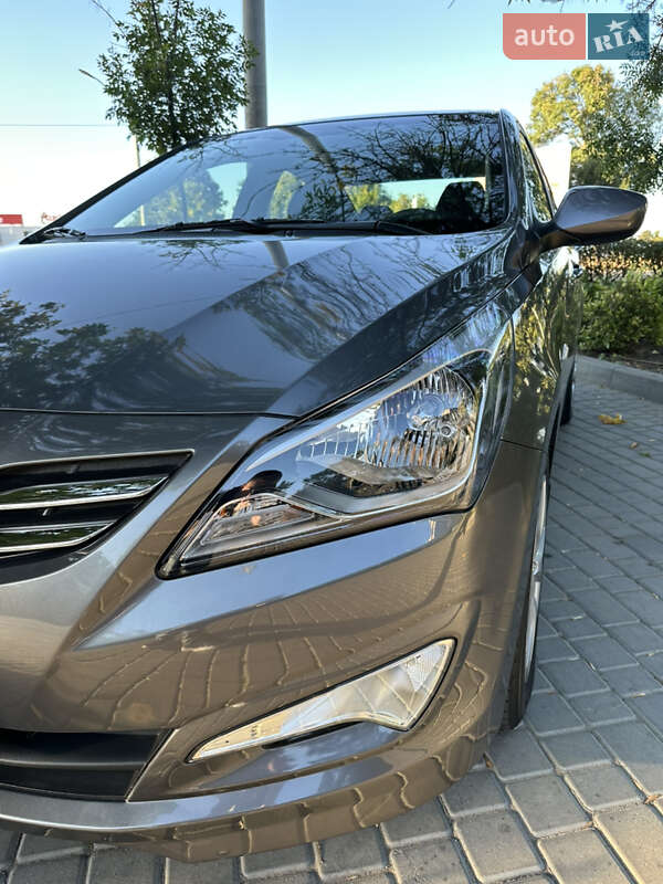 Седан Hyundai Accent 2016 в Одессе