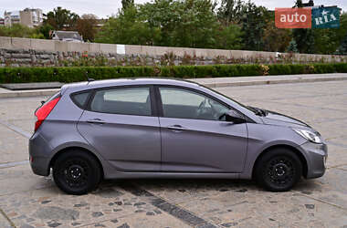 Хэтчбек Hyundai Accent 2017 в 