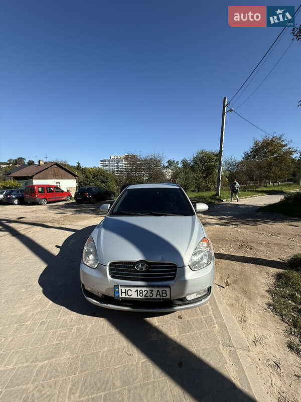 Hyundai Accent 2008