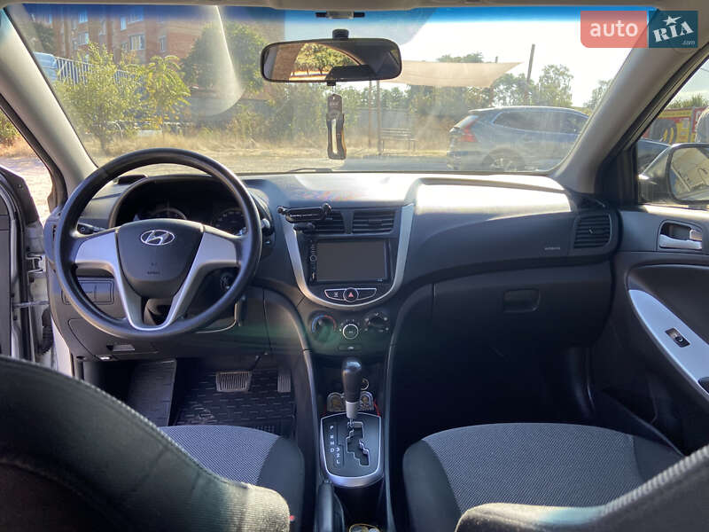 Седан Hyundai Accent 2014 в Чорноморську фото 6 Седан Hyundai Accent 2014 в Чорноморську