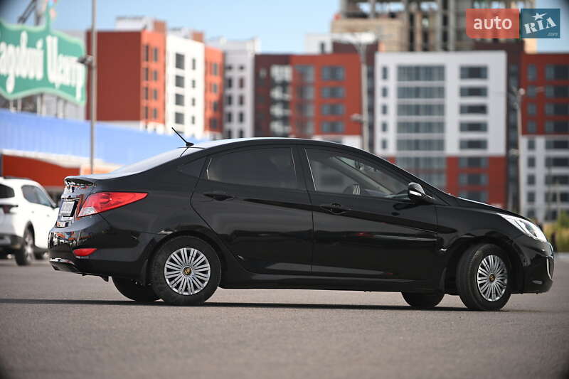 Седан Hyundai Accent 2019 в Луцьку фото 6 Седан Hyundai Accent 2019 в Луцьку