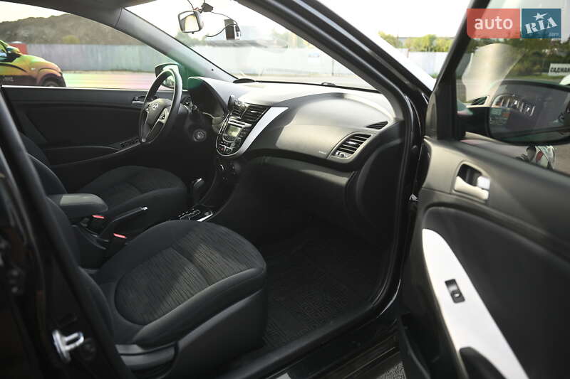 Седан Hyundai Accent 2019 в Луцьку фото 32 Седан Hyundai Accent 2019 в Луцьку