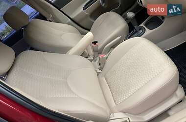 Седан Hyundai Accent 2010 в 
