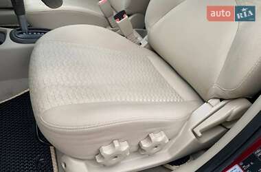 Седан Hyundai Accent 2010 в 