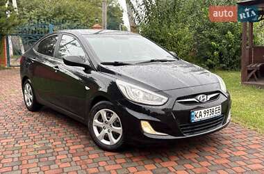Седан Hyundai Accent 2013 в Киеве
