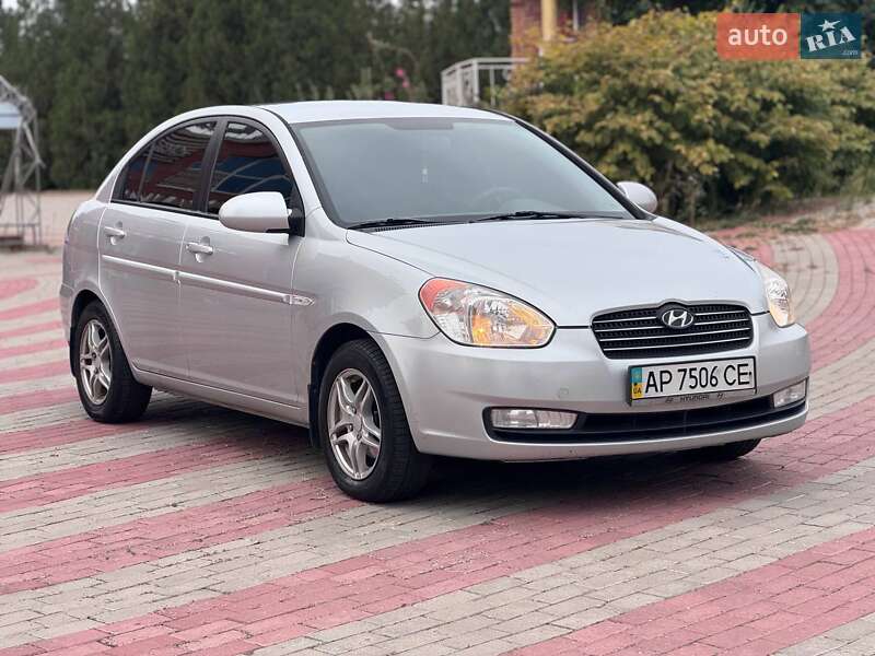 Hyundai Accent 2008
