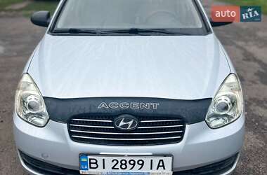 Седан Hyundai Accent 2010 в Чутовому
