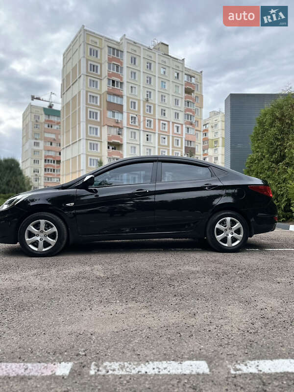 Седан Hyundai Accent 2012 в Харькове