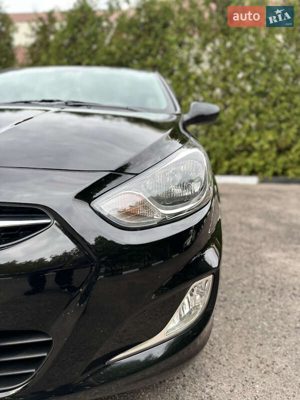 Седан Hyundai Accent 2012 в Харькове