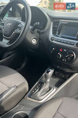 Седан Hyundai Accent 2018 в 