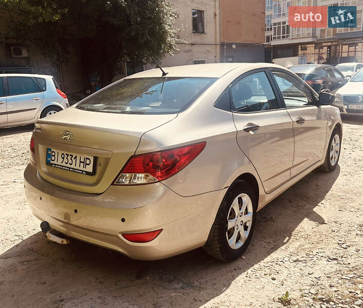 Седан Hyundai Accent 2012 в Ивано-Франковске фото 8 Седан Hyundai Accent 2012 в Ивано-Франковске