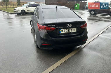 Седан Hyundai Accent 2017 в 