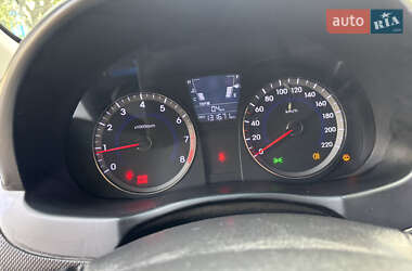 Седан Hyundai Accent 2011 в 
