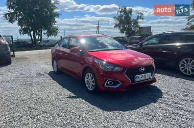 Седан Hyundai Accent 2018 в Рівному