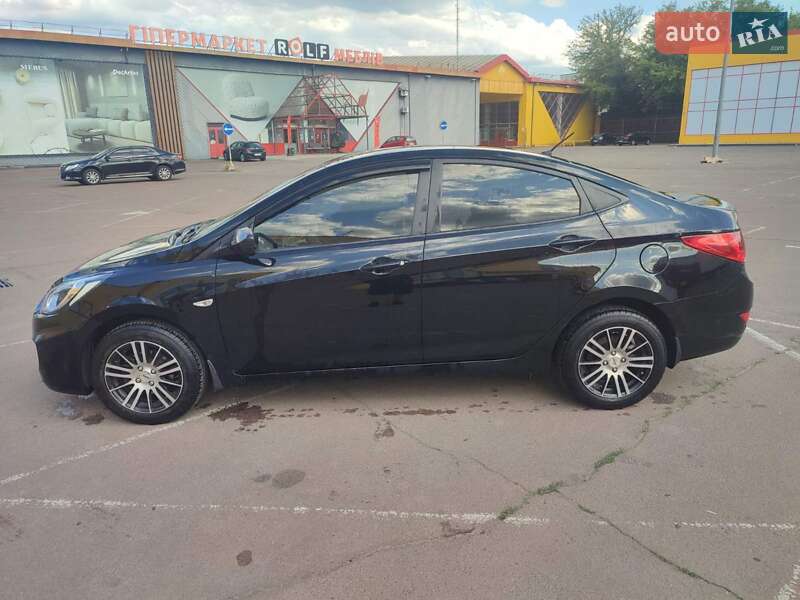 Седан Hyundai Accent 2012 в Житомире