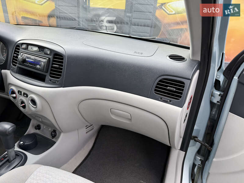 Седан Hyundai Accent 2007 в Стрые