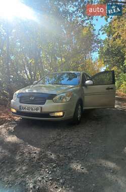 Седан Hyundai Accent 2008 в Казатине