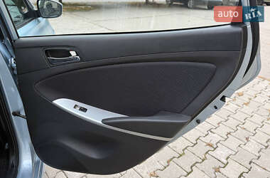 Седан Hyundai Accent 2011 в 