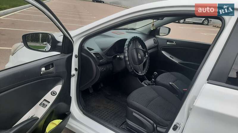 Седан Hyundai Accent 2018 в Києві фото 7 Седан Hyundai Accent 2018 в Києві