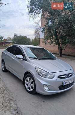 Седан Hyundai Accent 2011 в Харкові