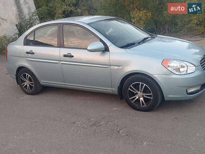 Седан Hyundai Accent 2008 в 