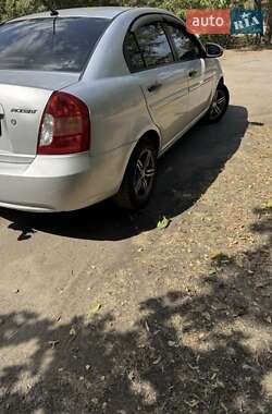 Седан Hyundai Accent 2008 в  фото 4 Седан Hyundai Accent 2008 в