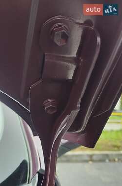 Седан Hyundai Accent 2011 в 
