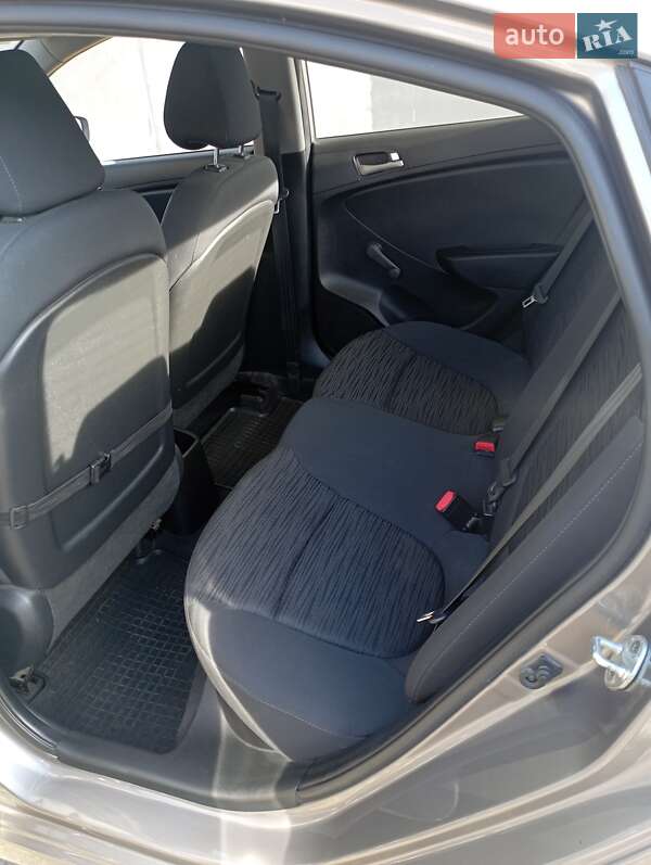 Седан Hyundai Accent 2017 в Одессе