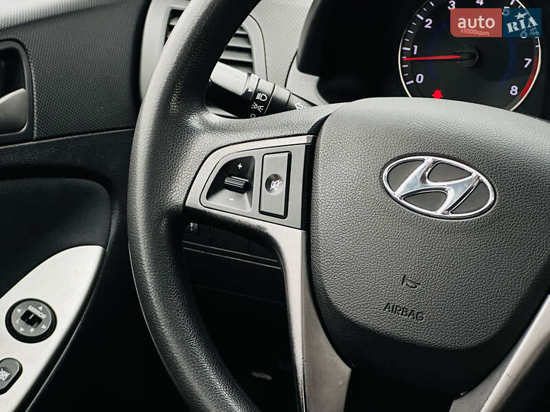 Седан Hyundai Accent 2016 в Харькове