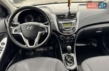Седан Hyundai Accent 2012 в 