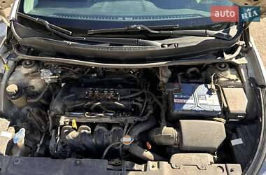 Седан Hyundai Accent 2012 в 