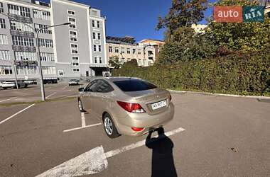 Седан Hyundai Accent 2012 в 