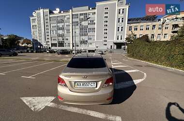 Седан Hyundai Accent 2012 в 