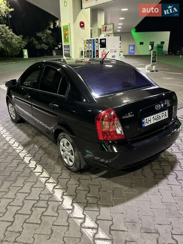 Седан Hyundai Accent 2007 в Днепре