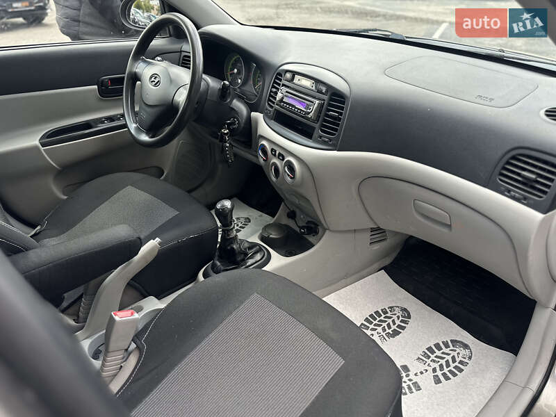Седан Hyundai Accent 2008 в Шептицькому