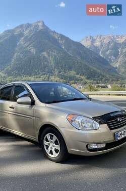 Седан Hyundai Accent 2008 в Казатине
