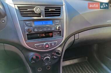 Седан Hyundai Accent 2016 в 
