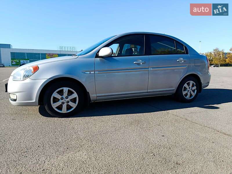 Седан Hyundai Accent 2008 в Запорожье