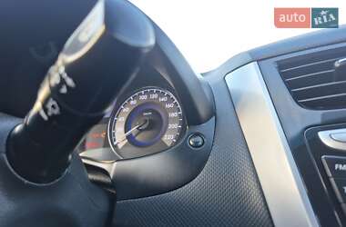Седан Hyundai Accent 2013 в 