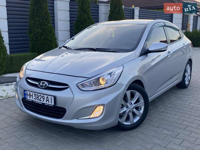 Седан Hyundai Accent 2016 в Одессе