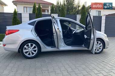 Седан Hyundai Accent 2016 в 