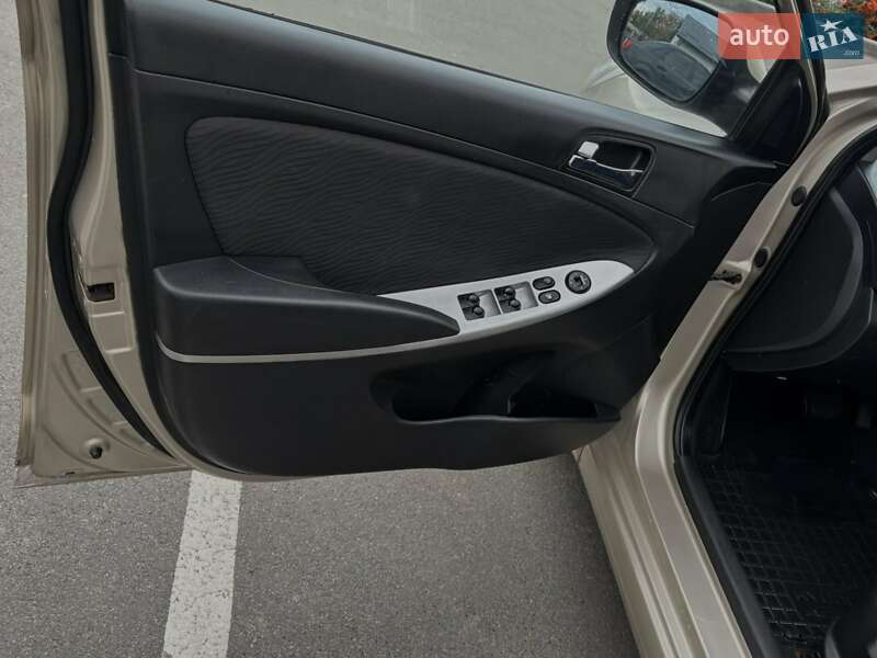 Седан Hyundai Accent 2011 в Бородянке фото 8 Седан Hyundai Accent 2011 в Бородянке