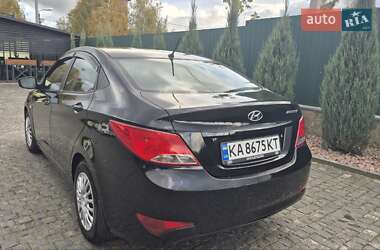 Седан Hyundai Accent 2016 в Коростишеві