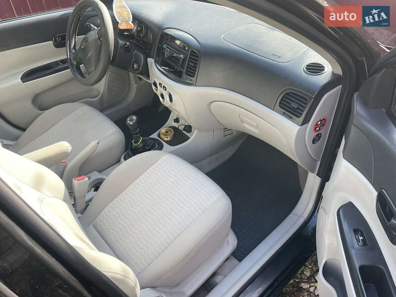 Седан Hyundai Accent 2008 в Радомышле